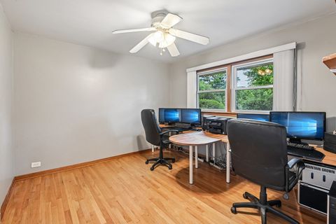 Tiny photo for 1032 62nd Place, Downers Grove, IL 60516 (MLS # 12676610)