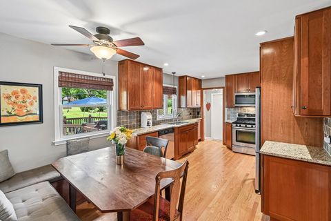 Tiny photo for 1032 62nd Place, Downers Grove, IL 60516 (MLS # 12676610)