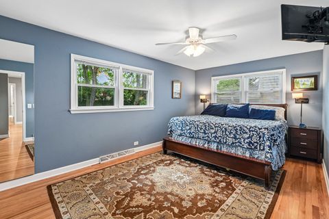 Tiny photo for 1032 62nd Place, Downers Grove, IL 60516 (MLS # 12676610)