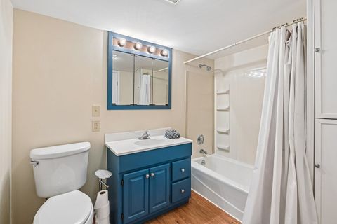 Tiny photo for 1032 62nd Place, Downers Grove, IL 60516 (MLS # 12676610)