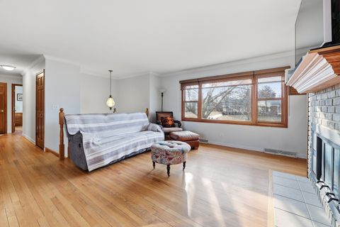 Tiny photo for 1120 Poplar Street, Lake In The Hills, IL 60156 (MLS # 12576822)