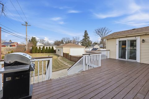 Tiny photo for 1120 Poplar Street, Lake In The Hills, IL 60156 (MLS # 12576822)