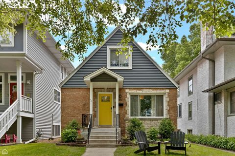 706 Wisconsin Avenue Oak Park IL 60304