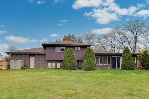 Tiny photo for 8354 Margerita Avenue, Orland Park, IL 60462 (MLS # 12525338)