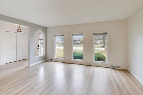 Tiny photo for 8354 Margerita Avenue, Orland Park, IL 60462 (MLS # 12525338)