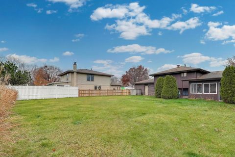 Tiny photo for 8354 Margerita Avenue, Orland Park, IL 60462 (MLS # 12525338)