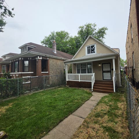 Tiny photo for 6520 S Talman Avenue, Chicago, IL 60629 (MLS # 12708534)