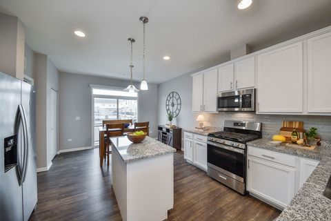 Tiny photo for 3S602 Everton Drive, Warrenville, IL 60555 (MLS # 12584899)