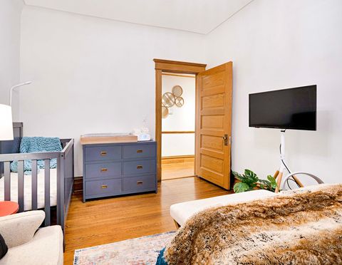 Tiny photo for 4004 N CLARENDON Avenue #3, Chicago, IL 60613 (MLS # 12486795)