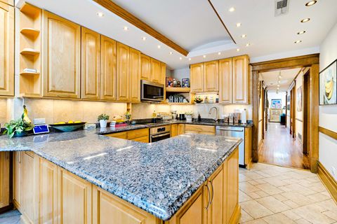 Tiny photo for 4004 N CLARENDON Avenue #3, Chicago, IL 60613 (MLS # 12486795)