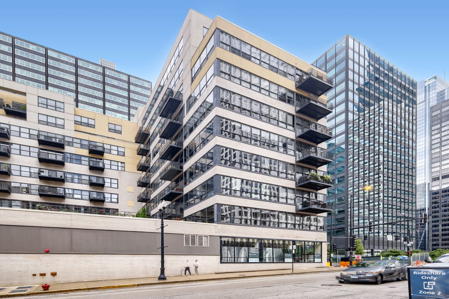130 S Canal Street 419