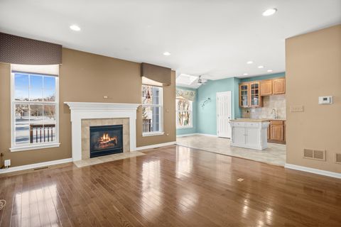 Tiny photo for 1146 Falcon Ridge Drive, Elgin, IL 60124 (MLS # 12538530)