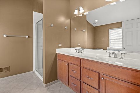 Tiny photo for 1146 Falcon Ridge Drive, Elgin, IL 60124 (MLS # 12538530)