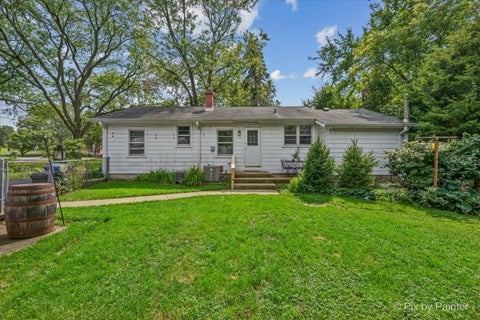 Tiny photo for 812 Hitchcock Avenue, Lisle, IL 60532 (MLS # 12760349)