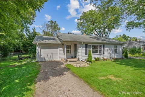 Tiny photo for 812 Hitchcock Avenue, Lisle, IL 60532 (MLS # 12760349)