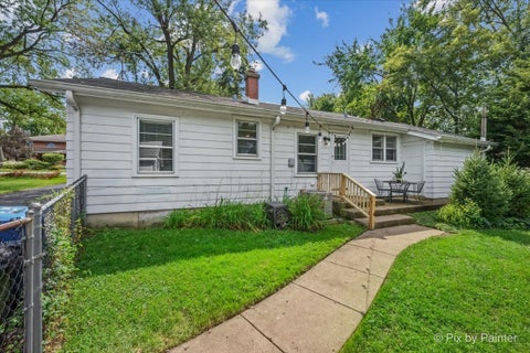 Tiny photo for 812 Hitchcock Avenue, Lisle, IL 60532 (MLS # 12760349)