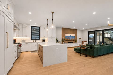 Tiny photo for 1845 W Waveland Avenue #1, Chicago, IL 60613 (MLS # 12697695)
