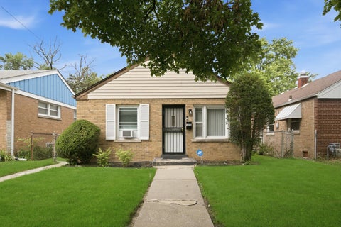 Tiny photo for 14314 S Edbrooke Avenue, Riverdale, IL 60827 (MLS # 12780475)