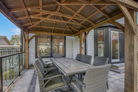 Tiny photo for 810 Kent Circle, Bartlett, IL 60103 (MLS # 12633954)