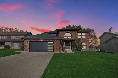 Tiny photo for 810 Kent Circle, Bartlett, IL 60103 (MLS # 12633954)