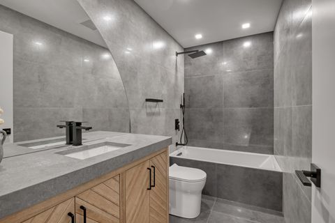Tiny photo for 810 Kent Circle, Bartlett, IL 60103 (MLS # 12633954)