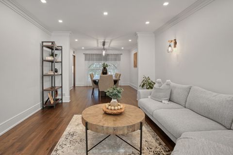 Tiny photo for 810 Kent Circle, Bartlett, IL 60103 (MLS # 12633954)