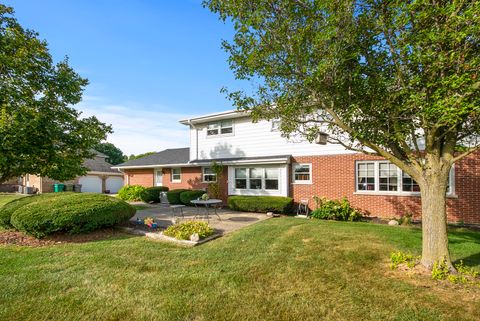 Tiny photo for 14417 Country Club Lane, Orland Park, IL 60462 (MLS # 12528688)