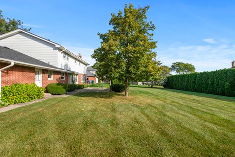 Tiny photo for 14417 Country Club Lane, Orland Park, IL 60462 (MLS # 12528688)