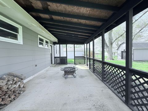 Tiny photo for 311 E Allen Street, Farmer City, IL 61842 (MLS # 12618510)