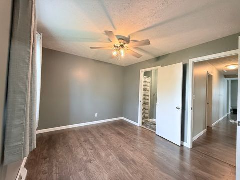 Tiny photo for 311 E Allen Street, Farmer City, IL 61842 (MLS # 12618510)