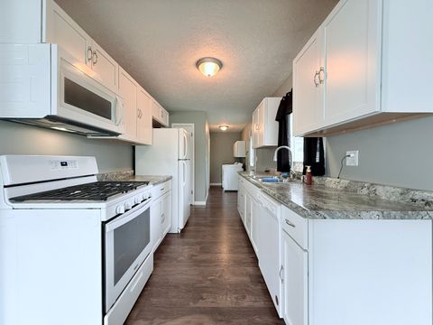 Tiny photo for 311 E Allen Street, Farmer City, IL 61842 (MLS # 12618510)