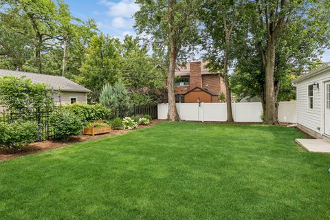 Tiny photo for 736 Ottawa Avenue, Park Ridge, IL 60068 (MLS # 12545546)