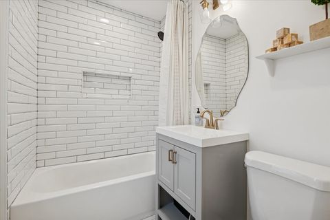 Tiny photo for 736 Ottawa Avenue, Park Ridge, IL 60068 (MLS # 12545546)