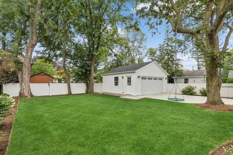 Tiny photo for 736 Ottawa Avenue, Park Ridge, IL 60068 (MLS # 12545546)