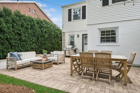 Tiny photo for 736 Ottawa Avenue, Park Ridge, IL 60068 (MLS # 12545546)