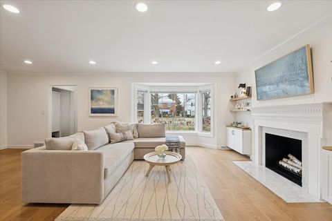 Tiny photo for 736 Ottawa Avenue, Park Ridge, IL 60068 (MLS # 12545546)