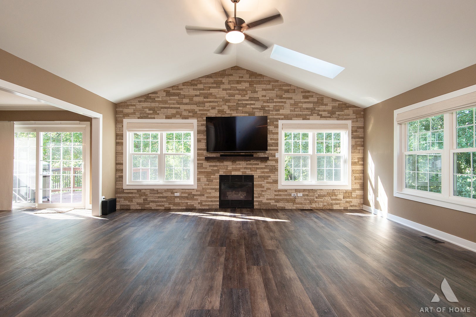 927 Treeline Court