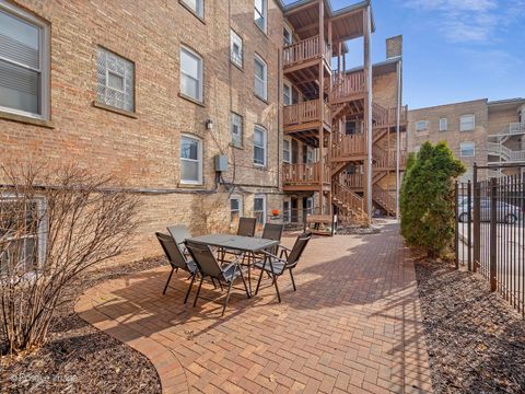 Tiny photo for 219 Chicago Avenue #1, Oak Park, IL 60302 (MLS # 12605146)
