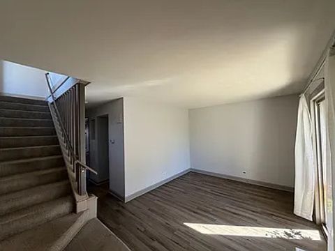 Tiny photo for 634 Robin Court, Grayslake, IL 60030 (MLS # 12639614)
