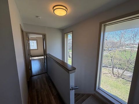 Tiny photo for 634 Robin Court, Grayslake, IL 60030 (MLS # 12639614)