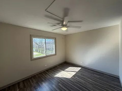 Tiny photo for 634 Robin Court, Grayslake, IL 60030 (MLS # 12639614)