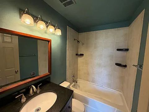 Tiny photo for 634 Robin Court, Grayslake, IL 60030 (MLS # 12639614)