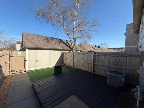 Tiny photo for 634 Robin Court, Grayslake, IL 60030 (MLS # 12639614)