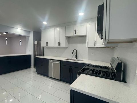 Tiny photo for 371 N Fairfield Avenue, Lombard, IL 60148 (MLS # 12581689)