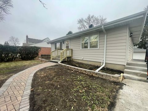 Tiny photo for 371 N Fairfield Avenue, Lombard, IL 60148 (MLS # 12581689)
