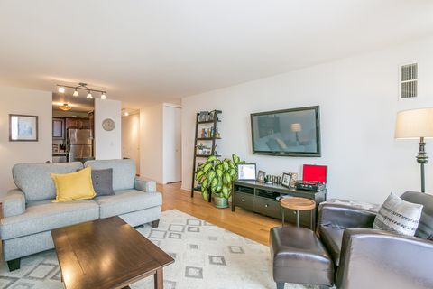 Tiny photo for 1660 N La Salle Drive #1708, Chicago, IL 60614 (MLS # 12600616)
