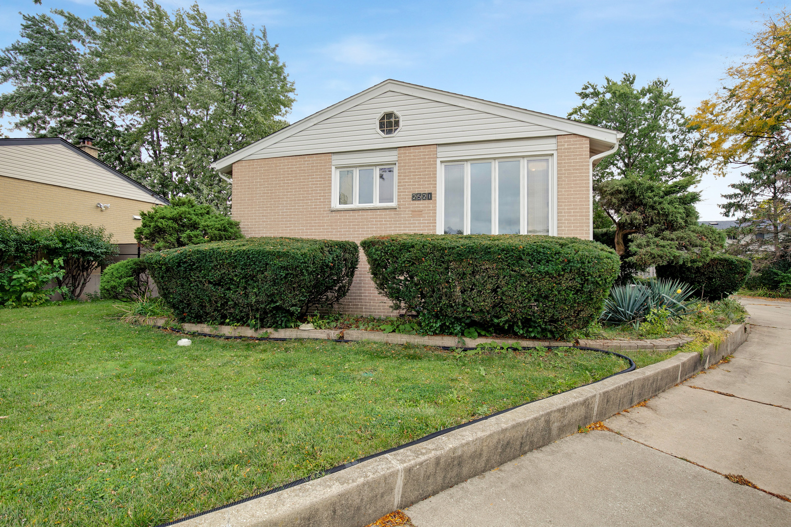 2521 Gayle Court