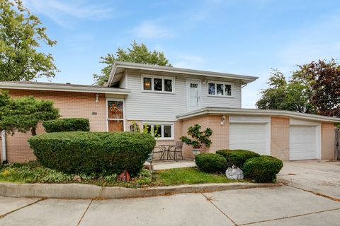 2521 Gayle Court Glenview IL 60025