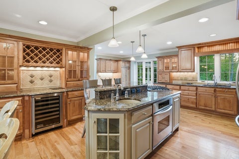Tiny photo for 3 Old Creek Road, Palos Park, IL 60464 (MLS # 12701680)