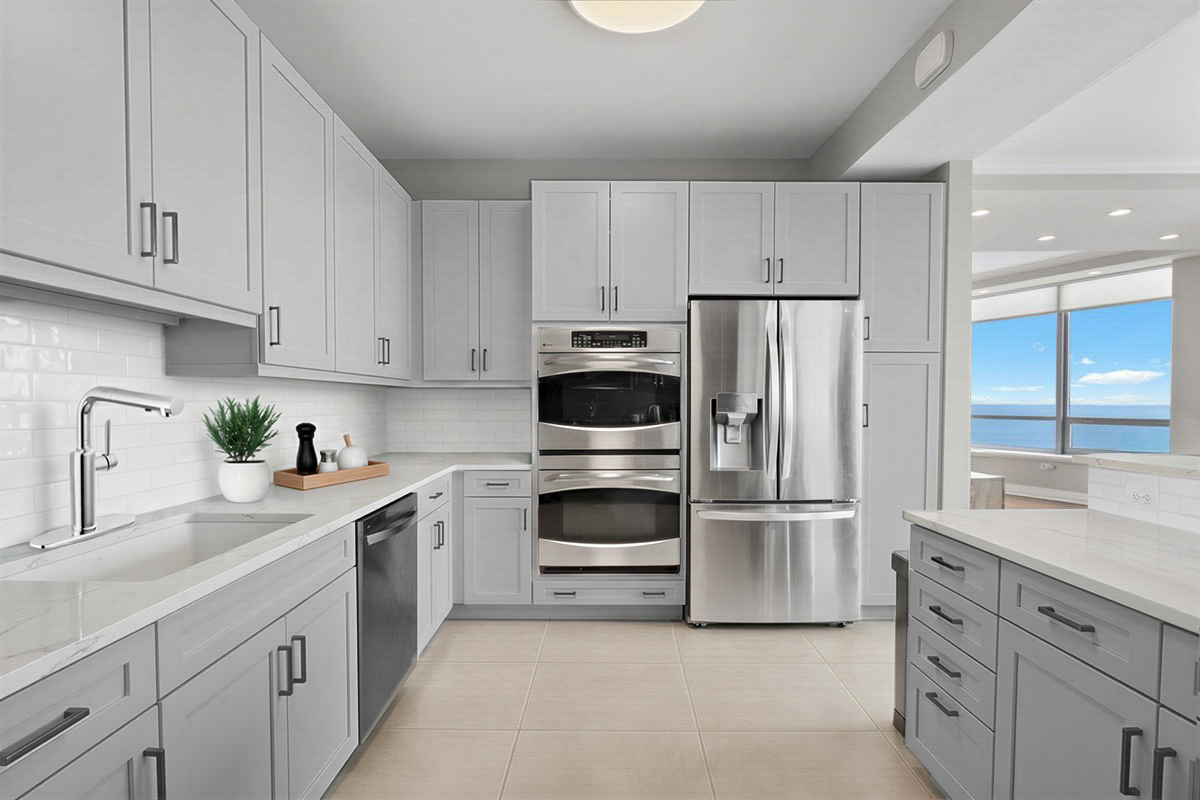 600 N Lake Shore Drive 3804